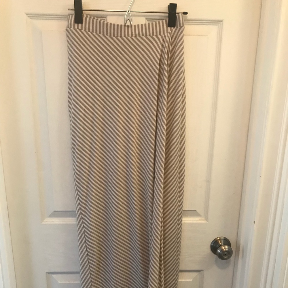 Maxi skirt